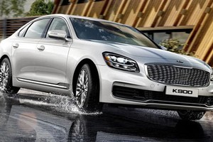 "Soi" K900 2019 - xe đắt nhất của Kia giá 1,4 tỷ đồng