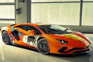 Lamborghini nhờ thanh niên 19 tuổi vẽ lên siêu xe Aventador S 