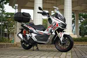 Xe ga địa hình Honda ADV 150 độ phong cách Touring