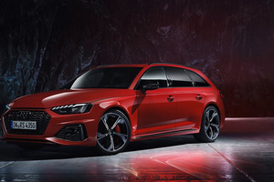 Xe Audi RS 4 Avant 2020 bán ra từ hơn 2 tỷ đồng