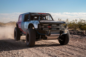 Ford Bronco R - đỉnh cao của xe địa hình off-Road 