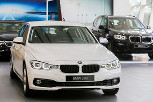 Điểm mặt xe BMW chính hãng "đại hạ giá" tại Việt Nam