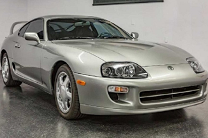 Toyota Supra dùng hơn 20 năm "thét giá" 1,15 tỷ đồng