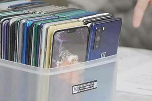 OnePlus 8 Lite thiết kế màn hình “đục lỗ” như Samsung Note 10 