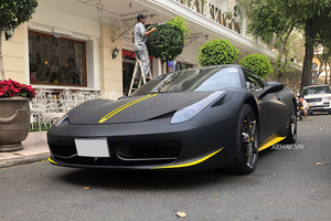 Chạm mặt siêu xe Ferrari 458 Spider hơn 15 tỷ ở Sài Gòn