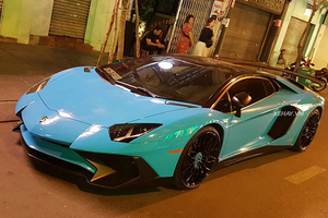 Chạm mặt Lamborghini Aventador SV hơn 30 tỷ tại Việt Nam