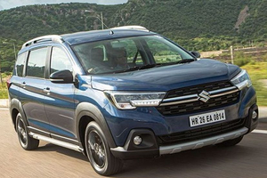 Suzuki XL7 giá rẻ sắp về Việt Nam đấu Mitsubishi Xpander?