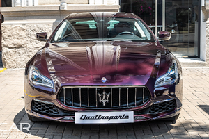 "Soi" bộ đôi Maserati Quattroporte mới, tiền tỷ tại Việt Nam