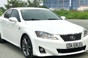  Chi tiết xe sanng Lexus IS 250 F-Sport chỉ 999 triệu ở Hà thành