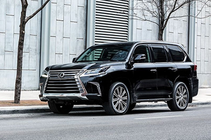 Chi tiết “chuyên cơ mặt đất” Lexus LX570 tiền tỷ ở Việt Nam