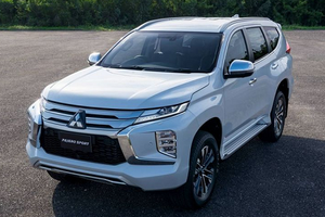 Mitsubishi Pajero Sport 2020 về Việt Nam sẽ bỏ động cơ xăng V6