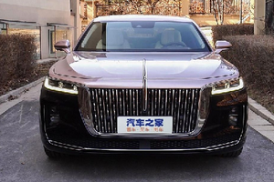 Xe sang Rolls-Royce "Tàu” – Hongqi H9 chào hàng dân chơi nội địa