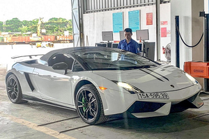 Đại gia Hải Phòng rao bán Lamborghini Gallardo độc nhất Việt Nam