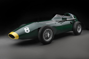 Siêu xe cổ Vanwall 1957 được tái sinh, chào bán 49,7 tỷ đồng