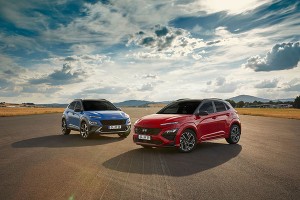 Hyundai Kona 2022 được trang bị những gì để đấu Kia Seltos?