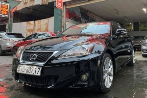 Cận cảnh Lexus IS 2010 chạy chán, bán vẫn gần 1 tỷ ở Sài Gòn