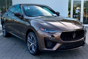 Maserati Levante S GranSport 2021, từ 4,8 tỷ đồng tại Malaysia