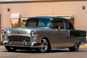 Ngắm Chevrolet Bel Air 66 tuổi bóng bẩy, mạnh tới 525 mã lực