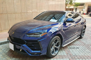 Ngắm siêu SUV Lamborghini Urus hơn 20 tỷ, màu độc tại Sài Gòn