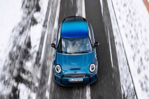 Chi tiết MINI Cooper SE Electric Collection 2021 vừa ra mắt