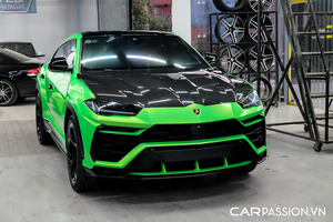 Lamborghini Urus hơn 20 tỷ, chính hãng tại Việt Nam "thay áo" mới