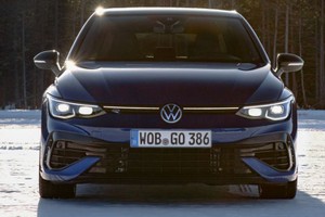 Volkswagen Golf R 2022 từ 43.645 USD, "đối thủ" Honda Civic Type R