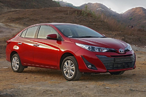 Trái ngược Việt Nam, Toyota Vios ế ẩm bị “khai tử“ tại Ấn Độ