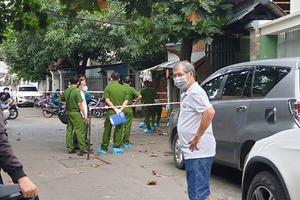 Nghi án nghịch tử ngáo đá sát hại cha mẹ ở quận 12