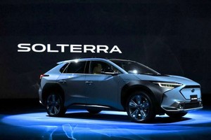 Subaru Solterra 2022 mới - “anh em sinh đôi” của Toyota bZ4X