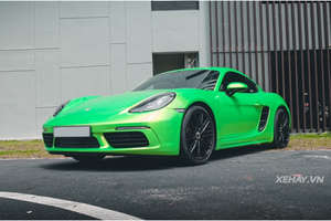 Porsche 718 Cayman của thủ môn Bùi Tiến Dũng “lột xác" thay áo mới