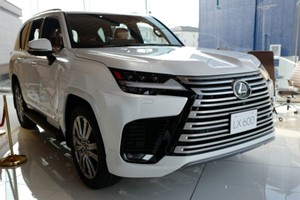 Lexus LX 600 2022 sẽ ra mắt Việ Nam ngày 19/4, thêm bản 4 chỗ