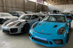 Dàn Porsche 911 hơn 60 tỷ mới về nhà đại gia Đặng Lê Nguyên Vũ