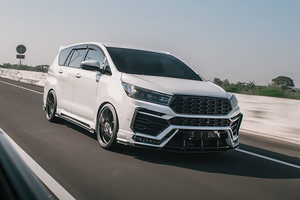 Xem Toyota Innova giá rẻ "nhái" siêu SUV Lamborghini Urus tiền tỷ