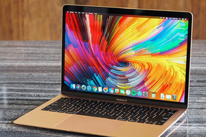 MacBook Air 2022: Khi ‘quái vật’ cũng có điểm yếu