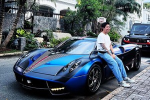 Pagani Huayra 80 tỷ của Minh Nhựa tắm nắng sau nửa năm "trùm mền"