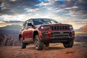 Jeep Grand Cherokee 2022 sẽ chào bán tại Việt Nam vào tháng 10