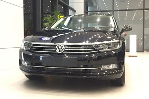 Volkswagen Passat tại Việt Nam "đại hạ giá" hơn 200 triệu đồng