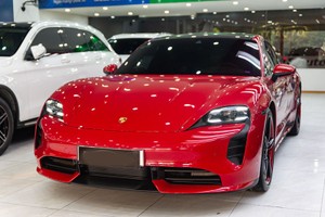 Porsche Taycan Turbo 2021 "chạy chán", rao bán hơn 9,3 tỷ ở Hà Nội