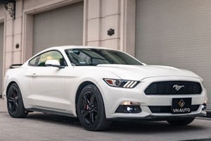 Chi tiết “ngựa hoang” Ford Mustang 2014 chỉ hơn 2,1 tỷ ở Hà Nội