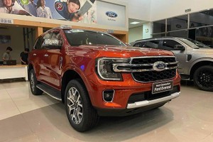 Ford Everest 2023 tại Việt Nam hết “bán bia kèm lạc”, giảm giá mạnh