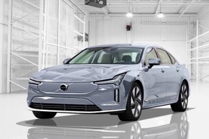 Volvo ES90 2025 - chiếc sedan điện sạc đầy chạy được 600 km