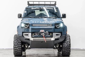 "Soi" Land Rover Defender độ off-road Apocalypse 6×6 giá 2,4 tỷ đồng