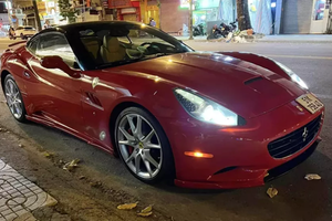 "Tóm gọn" Ferrari California hàng hiếm của thiếu gia Dương Kon ở Sài Gòn