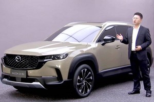 Mazda CX-50 hybrid "ăn xăng như ngửi", công nghệ hàng thửa từ Toyota