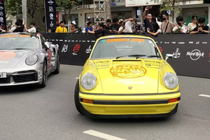 Porsche Carrera RS - "ông cụ già nhất" tham dự Gumball 3000 2024