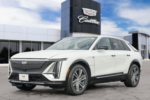 Xe sang Cadillac Lyriq hơn 9 tháng không có phụ tùng thay thế