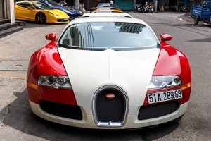 Bugatti Veyron gần 50 tỷ đã có mặt tại Việt Nam tròn 13 năm