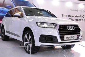 Xế 3 tỷ Audi Q7 tại Việt Nam “dính án” triệu hồi