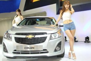 Chevrolet Cruze 2016 bản nâng cấp giá 589 triệu tại VN