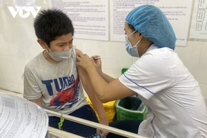 Thiếu vaccine: Bệnh truyền nhiễm mùa hè có thể gây quá tải y tế